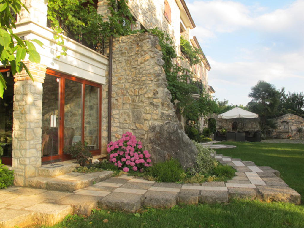 Castello Rausch Valkarin